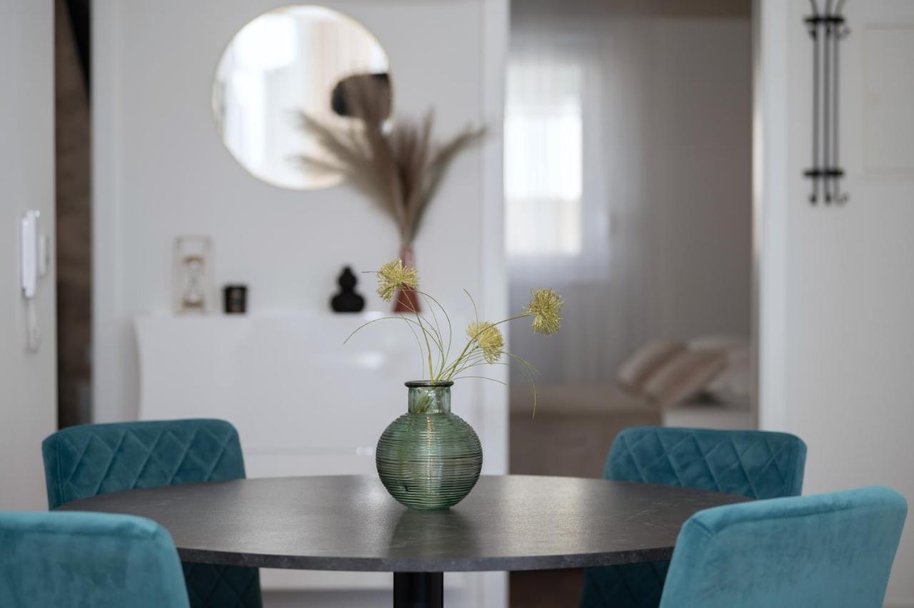 Apartment Pepe Макарска Екстериор снимка