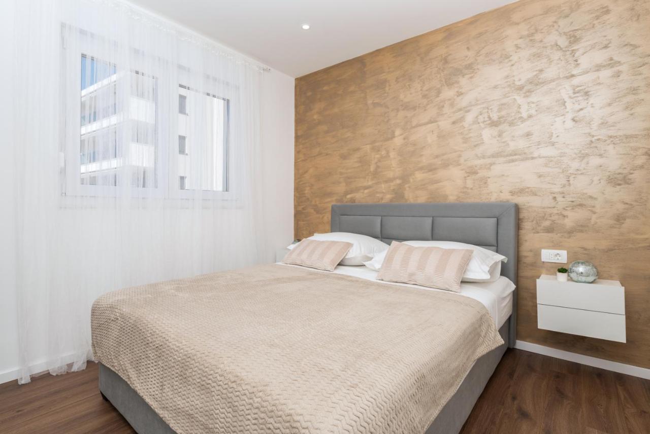 Apartment Pepe Макарска Екстериор снимка