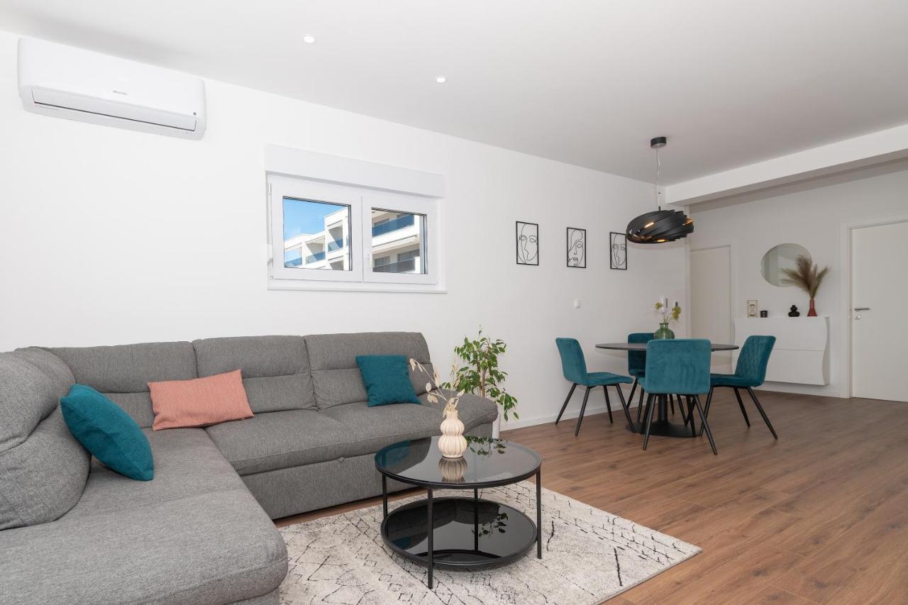 Apartment Pepe Макарска Екстериор снимка