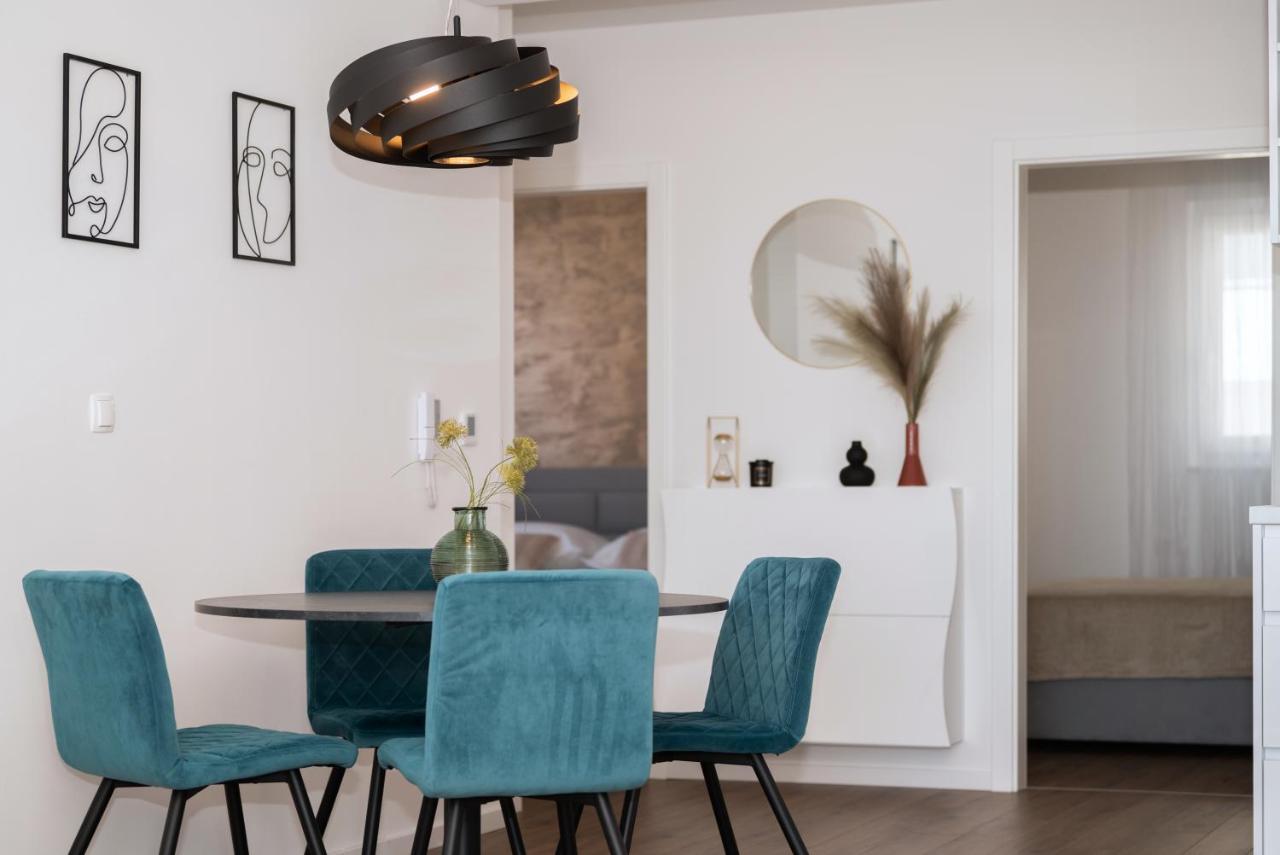 Apartment Pepe Макарска Екстериор снимка