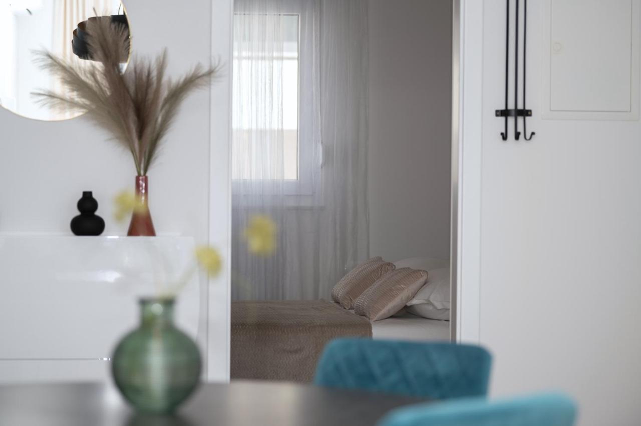 Apartment Pepe Макарска Екстериор снимка
