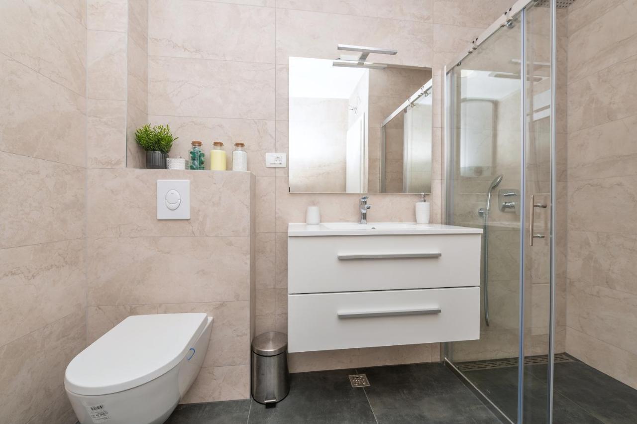 Apartment Pepe Макарска Екстериор снимка